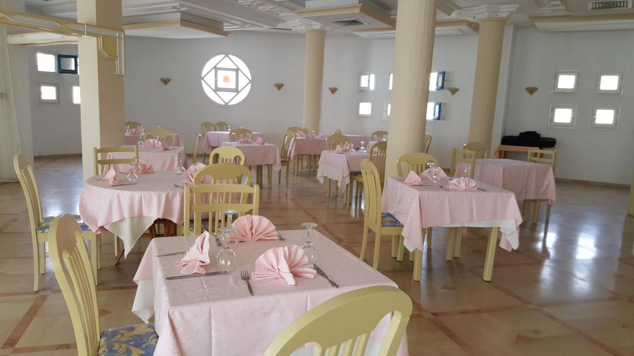 Hotel Sindbad Sousse Хамам Сус Екстериор снимка